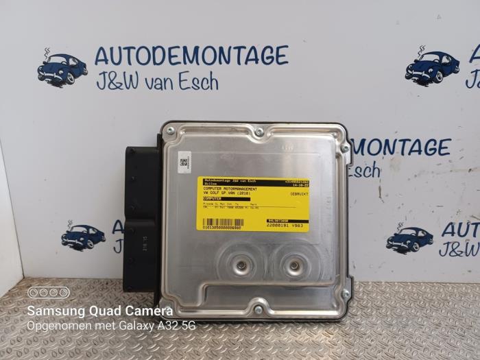 Computer Motormanagement van een Volkswagen Golf Sportsvan (AUVS) 2.0 TDI 150 16V 2018