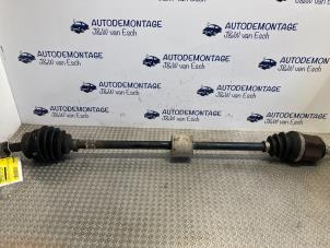 Gebruikte Cardanas rechts-voor (VWA) Opel Corsa D 1.4 16V Twinport Prijs € 60,50 Inclusief btw aangeboden door Autodemontage J&W van Esch