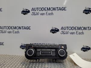 Gebruikte Kachel Bedieningspaneel Volkswagen Golf VI (5K1) 1.4 TSI 122 16V Prijs € 42,35 Inclusief btw aangeboden door Autodemontage J&W van Esch