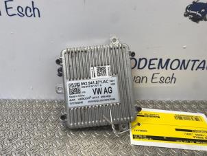 Gebruikte Xenon module Volkswagen T-Cross 1.0 TSI 115 12V Prijs € 181,50 Inclusief btw aangeboden door Autodemontage J&W van Esch
