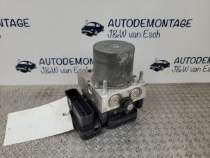 Gebruikte ABS Pomp Mercedes A (177.0) 1.5 A-160d Prijs € 235,95 Inclusief btw aangeboden door Autodemontage J&W van Esch