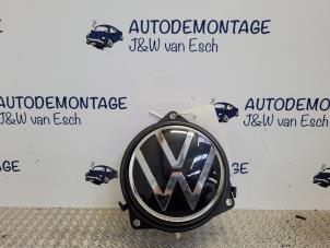 Gebruikte Achterklep Slotmechaniek Volkswagen Polo VI (AW1) 1.0 TSI 12V Prijs € 60,50 Inclusief btw aangeboden door Autodemontage J&W van Esch