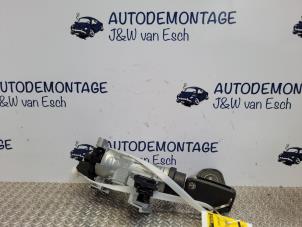 Gebruikte Sleutel + Contactslot Volkswagen Polo VI (AW1) 1.0 TSI 12V Prijs € 42,35 Inclusief btw aangeboden door Autodemontage J&W van Esch