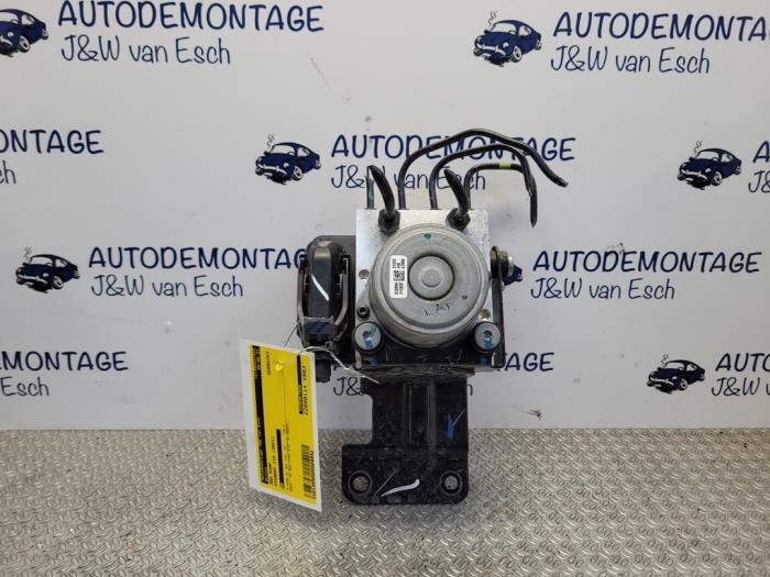 Gebruikte ABS Pomp Hyundai i10 1.2 CNG 16V Prijs € 163,35 Inclusief btw aangeboden door Autodemontage J&W van Esch