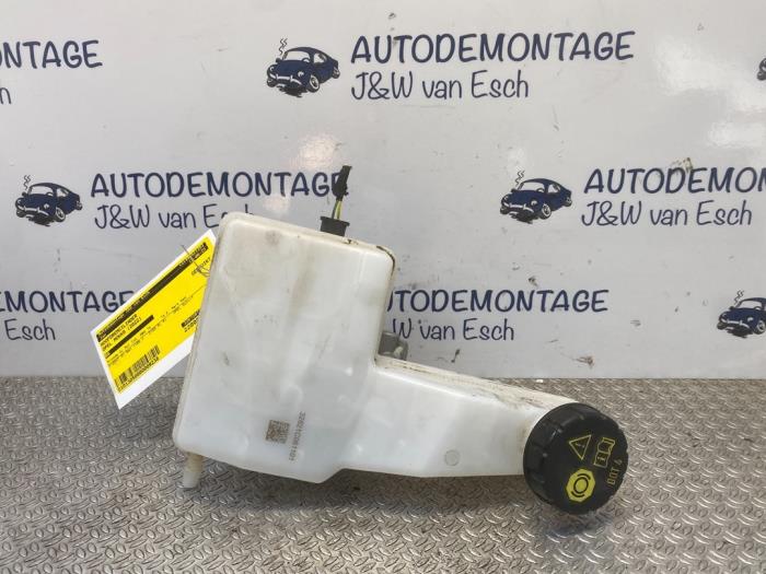 Gebruikte Hoofdremcilinder Opel Mokka 1.2 Turbo 12V Prijs € 60,50 Inclusief btw aangeboden door Autodemontage J&W van Esch