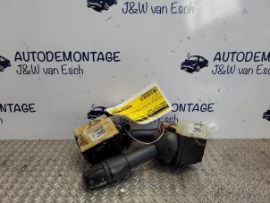 Gebruikte Licht + Raw Schakelaar Renault Clio IV (5R) 1.5 Energy dCi 90 FAP Prijs € 90,75 Inclusief btw aangeboden door Autodemontage J&W van Esch