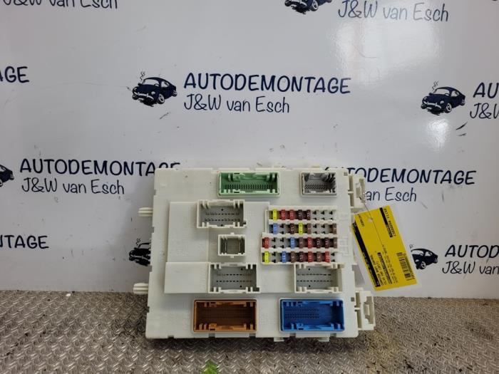 Gebruikte Module Bodycontrol Volvo V40 (MV) 1.6 D 16V Prijs € 78,65 Inclusief btw aangeboden door Autodemontage J&W van Esch