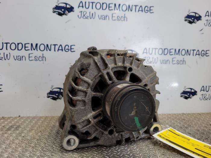 Gebruikte Alternator Volvo V40 (MV) 1.6 D 16V Prijs € 60,50 Inclusief btw aangeboden door Autodemontage J&W van Esch