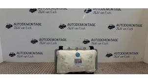 Gebruikte Airbag rechts (Dashboard) Mitsubishi Space Star (A0) 1.0 12V BiFuel Prijs € 60,50 Inclusief btw aangeboden door Autodemontage J&W van Esch