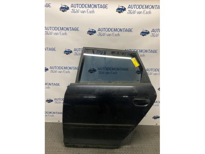 Portier 4Deurs links-achter van een Audi A3 Sportback (8PA) 2.0 TDI 16V 2007