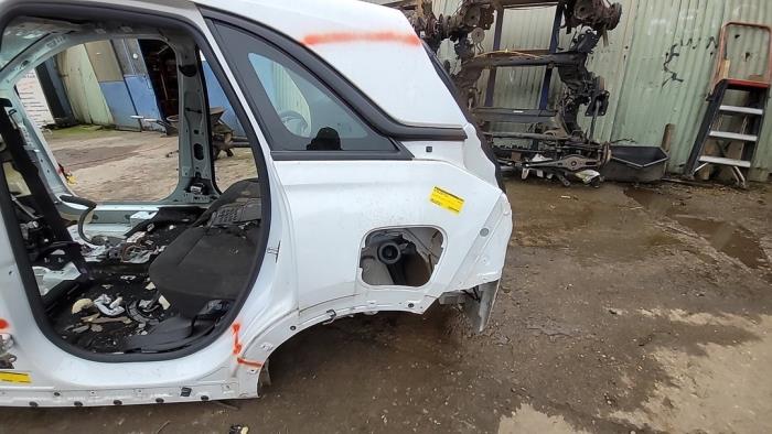Snijdeel links-achter van een Opel Crossland/Crossland X 1.2 Turbo 12V Euro 6 2019