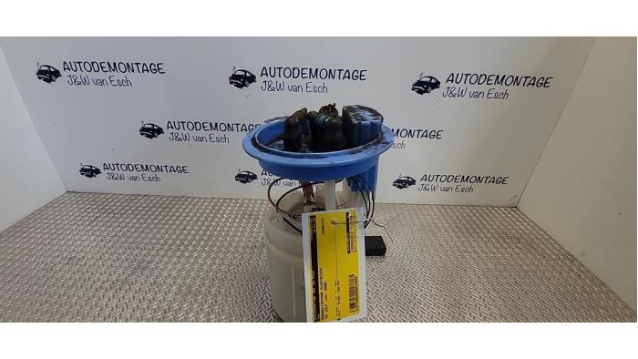 Gebruikte Tank element Pomp Volkswagen Golf V (1K1) 1.4 FSI 16V Prijs € 30,25 Inclusief btw aangeboden door Autodemontage J&W van Esch