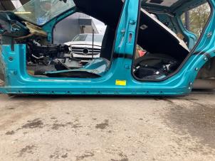 Gebruikte Dorpel links Volkswagen T-Cross 1.0 TSI 115 12V Prijs € 423,50 Inclusief btw aangeboden door Autodemontage J&W van Esch