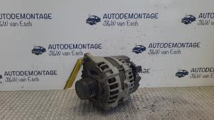 Gebruikte Dynamo Mercedes B (W246) 1.6 B-180 BlueEFFICIENCY Turbo 16V Prijs € 48,40 Inclusief btw aangeboden door Autodemontage J&W van Esch