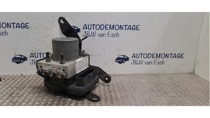 Gebruikte ABS Pomp Mercedes Citan (415.6) 1.5 111 CDI Euro 6 Prijs € 114,95 Inclusief btw aangeboden door Autodemontage J&W van Esch