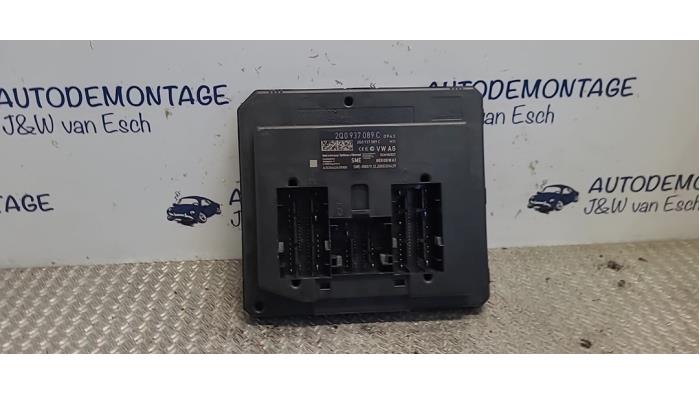 Computer Body Control van een Volkswagen Polo VI (AW1) 1.0 MPI 12V 2021