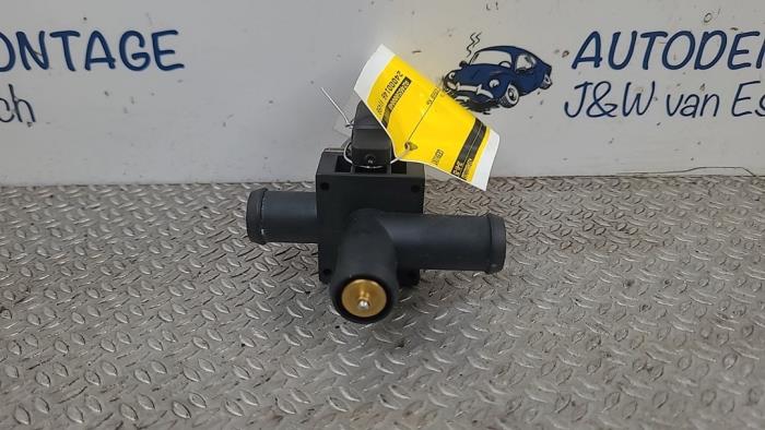 Waterpomp van een Mercedes-Benz CLA Shooting Brake (118.6) 1.3 CLA-250 e Turbo 16V 2022