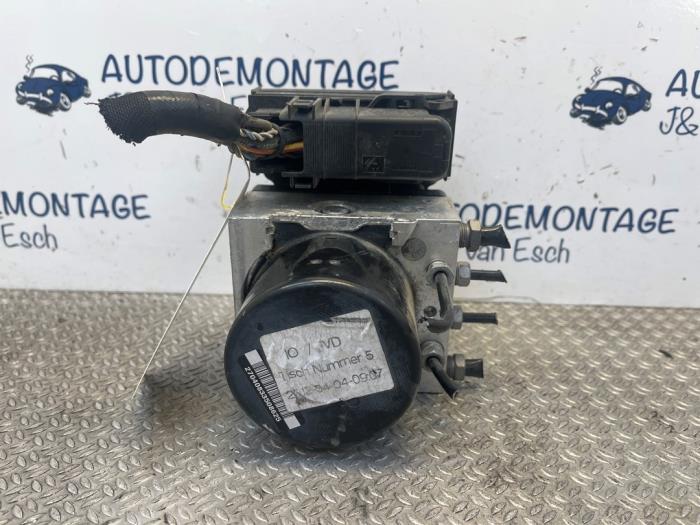 Gebruikte ABS Pomp Ford Focus 3 Wagon 1.6 Ti-VCT 16V 105 Prijs € 84,70 Inclusief btw aangeboden door Autodemontage J&W van Esch