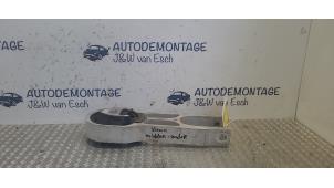 Gebruikte Motorrubber Peugeot 208 II (UB/UH/UP) e-208 50 kWh Prijs € 24,20 Inclusief btw aangeboden door Autodemontage J&W van Esch