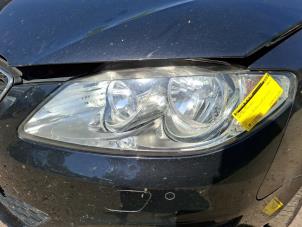Gebruikte Koplamp links Seat Exeo ST (3R5) 1.8 TSI 16V Prijs € 90,75 Inclusief btw aangeboden door Autodemontage J&W van Esch