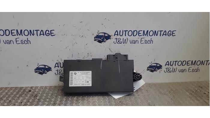 Gebruikte Comfort Module Mini Clubman (R55) 1.6 16V Cooper S Prijs € 24,20 Inclusief btw aangeboden door Autodemontage J&W van Esch