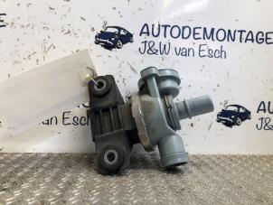 Evap klep van een Mercedes-Benz CLA Shooting Brake (118.6) 1.3 CLA-250 e Turbo 16V 2022