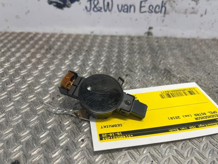 Gebruikte Regensensor Opel Astra K 1.4 Turbo 16V Prijs € 45,38 Inclusief btw aangeboden door Autodemontage J&W van Esch