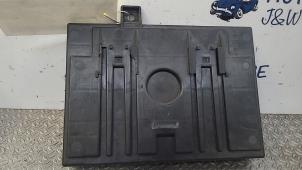 Bodycontrol Module van een Ford Tourneo Courier (JU2) 1.0 Ti-VCT EcoBoost 12V 2015