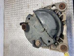 Dynamo van een Volkswagen Polo V (6R) 1.2 12V 2012