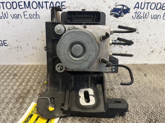 Gebruikte ABS Pomp Opel Corsa E 1.2 16V Prijs € 30,25 Inclusief btw aangeboden door Autodemontage J&W van Esch