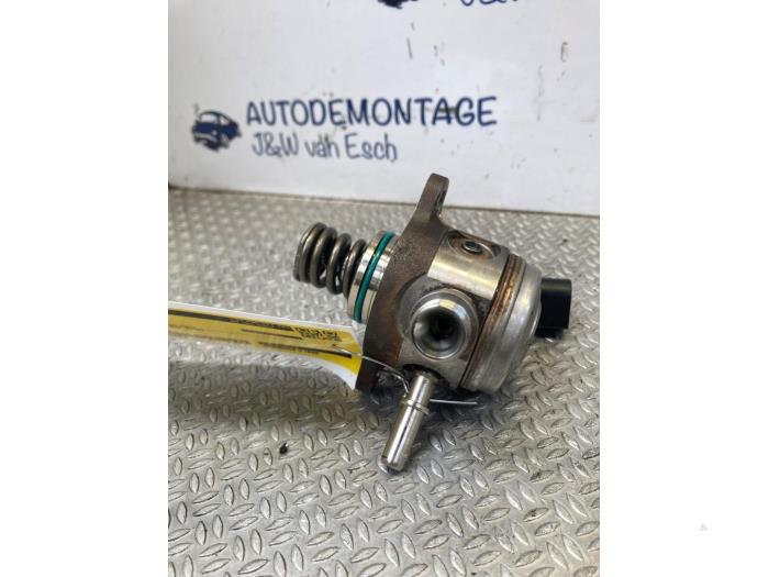 Gebruikte Hogedrukpomp Volkswagen Taigo 1.0 TSI 110 12V Prijs € 121,00 Inclusief btw aangeboden door Autodemontage J&W van Esch