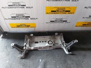 Gebruikte Subframe Volkswagen Passat Variant (3C5) 2.0 TFSI/TSI 16V Prijs € 75,00 Margeregeling aangeboden door Autodemontage Gout