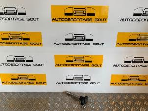 Gebruikte Pen Bobine Audi A4 Avant (B7) 2.0 TFSI 20V Prijs € 17,50 Margeregeling aangeboden door Autodemontage Gout