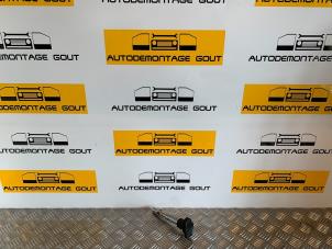 Gebruikte Pen Bobine Volkswagen Golf V (1K1) 2.0 GTI 16V FSI Turbo Prijs € 19,99 Margeregeling aangeboden door Autodemontage Gout