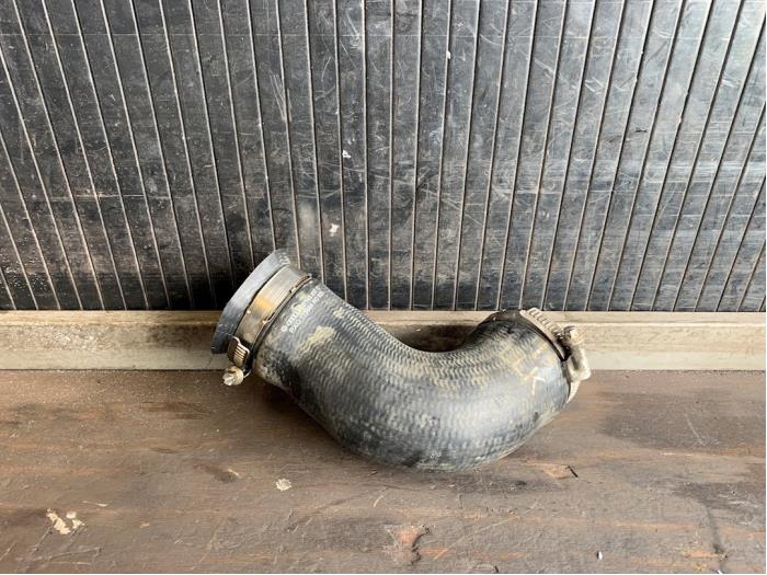 Gebruikte Intercooler Slang Audi A4 Cabrio (B7) 2.0 TFSI 20V Prijs € 15,00 Margeregeling aangeboden door Autodemontage Gout
