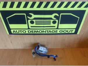 Gebruikte Stuurpomp Peugeot 108 1.0 12V Prijs € 69,99 Margeregeling aangeboden door Autodemontage Gout