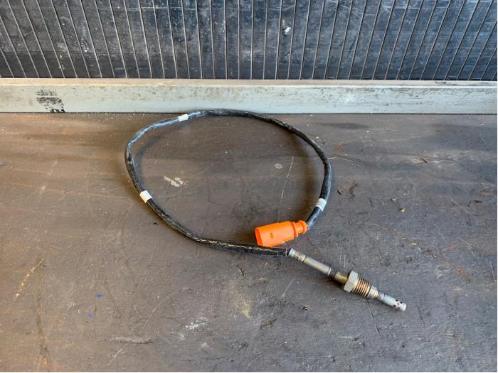Gebruikte Uitlaat temperatuursensor Volkswagen Golf VII (AUA) 1.6 TDI 16V Prijs € 25,00 Margeregeling aangeboden door Autodemontage Gout