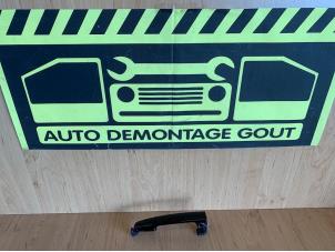 Gebruikte Deurgreep 4Deurs rechts-achter Peugeot 108 1.0 12V Prijs € 9,95 Margeregeling aangeboden door Autodemontage Gout