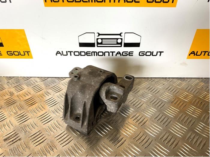 Gebruikte Motorrubber Audi TT Roadster (8N9) 1.8 20V Turbo Prijs € 19,99 Margeregeling aangeboden door Autodemontage Gout