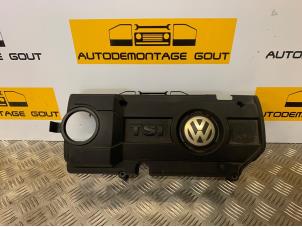 Gebruikte Afdekplaat motor Volkswagen Golf VI Variant (AJ5/1KA) 1.4 TSI 122 16V Prijs € 19,99 Margeregeling aangeboden door Autodemontage Gout
