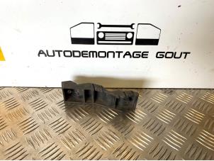 Gebruikte Bumpersteun links-voor Audi TT (8N3) 1.8 20V Turbo Quattro Prijs € 9,95 Margeregeling aangeboden door Autodemontage Gout
