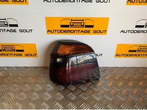 Gebruikte Achterlicht links Volkswagen Golf III Cabrio (1E) 1.6 Prijs € 19,99 Margeregeling aangeboden door Autodemontage Gout