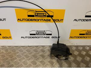 Gebruikte Deurslot Mechaniek 2Deurs links Renault Megane II (BM/CM) 2.0 16V Turbo Renault Sport Prijs € 24,99 Margeregeling aangeboden door Autodemontage Gout