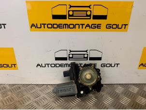 Gebruikte Raammotor Portier Audi TT (8N3) 3.2 V6 24V Quattro Prijs € 79,99 Margeregeling aangeboden door Autodemontage Gout