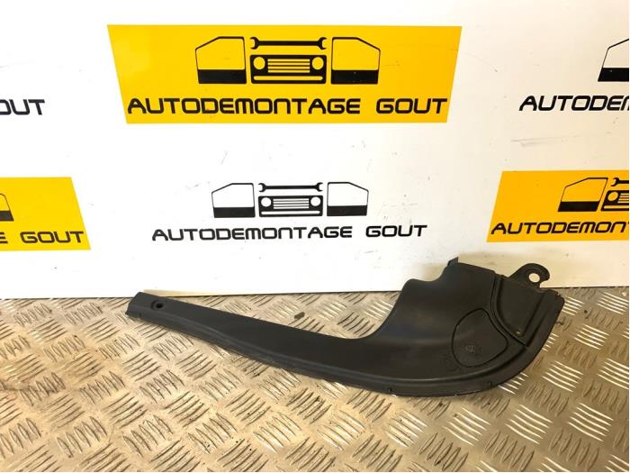 Afdekplaat motor Porsche Cayenne (9PA), 2002 / 2010 3.2 V6 24V, SUV, Benzine, 3.189cc, 184kW (250pk), 4x4, M022Y, 2003-10 / 2007-09 (Gebruikt)