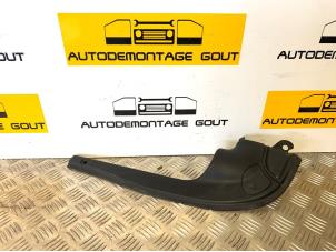 Gebruikte Afdekplaat motor Porsche Cayenne (9PA) 3.2 V6 24V Prijs € 19,99 Margeregeling aangeboden door Autodemontage Gout