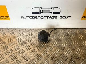 Gebruikte Tankdop Porsche Cayenne (9PA) 3.2 V6 24V Prijs € 9,99 Margeregeling aangeboden door Autodemontage Gout