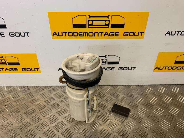 Gebruikte Tank element Pomp Volkswagen New Beetle (1Y7) 1.8 20V Turbo Prijs € 35,00 Margeregeling aangeboden door Autodemontage Gout