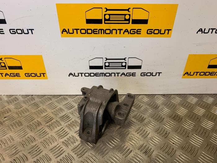 Motorsteun Audi TT (8J3), 2006 / 2014 2.0 TFSI 16V, Coupe, 2Dr, Benzine, 1.984cc, 147kW (200pk), FWD, BWA, 2006-07 / 2010-06, 8J3 (Gebruikt)