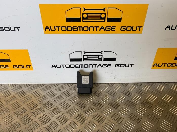 ADM brandstof module van een Volkswagen Golf VII (AUA) 2.0 R-line 4Motion 16V 2015